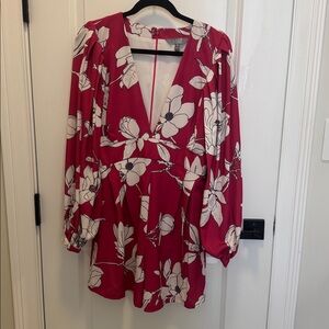 NWT Pink Floral V-Neck Long Sleeve Women's Romper. Anthropologie tag attached.